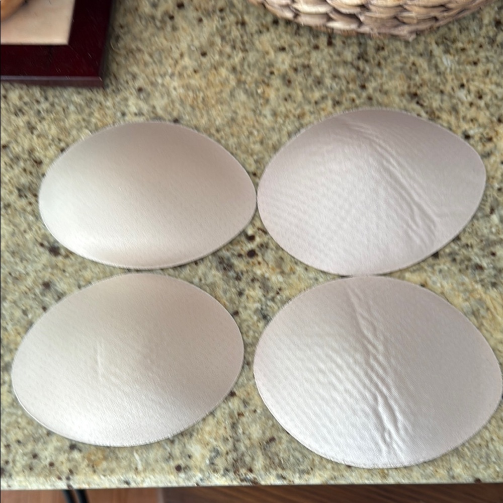 Lululemon 2 sets pad inserts for tops & sportsbras